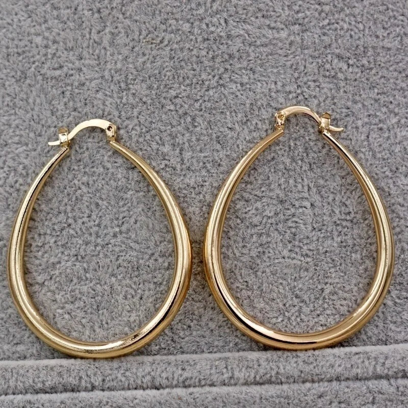 Brinco Argola Oval Luz