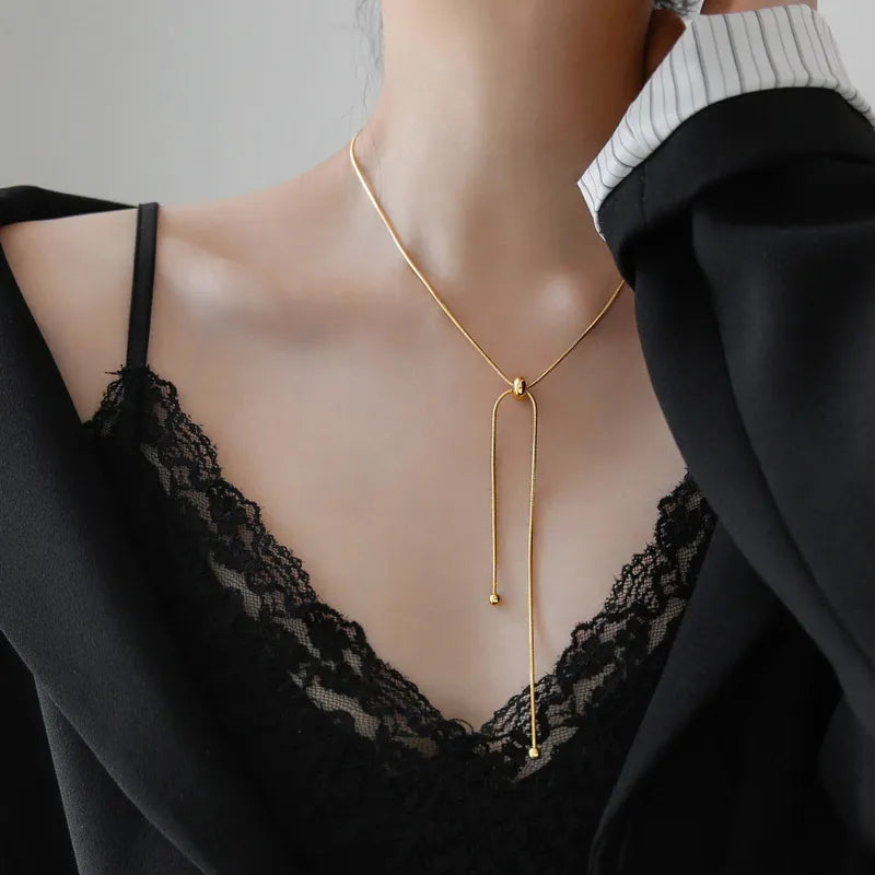 Colar Entrelaçado Luxe Roma