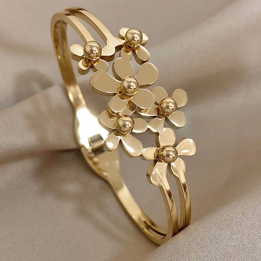 Pulseira Flores Douradas