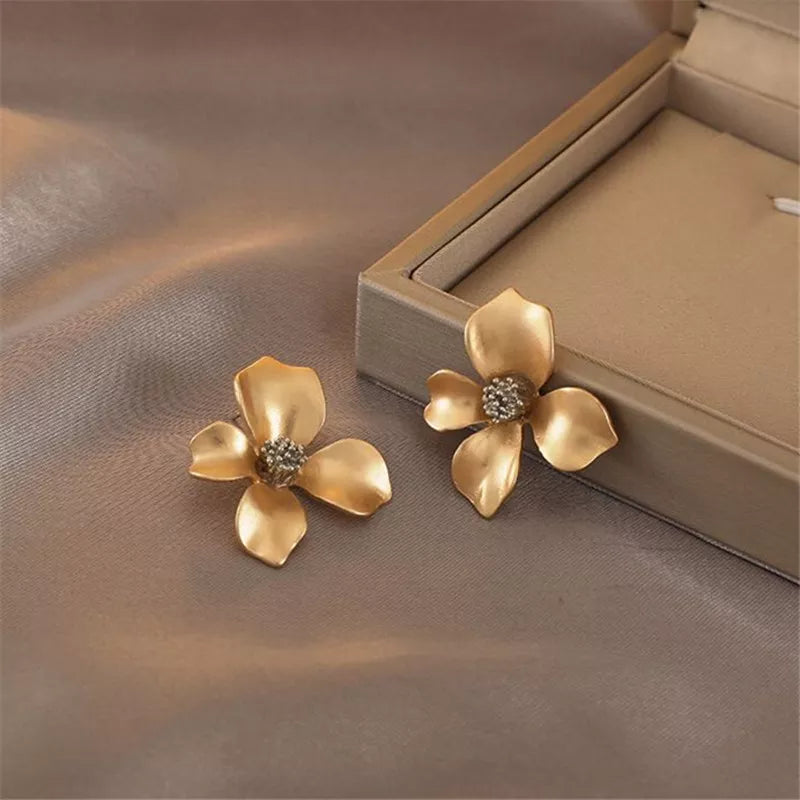 Brinco Floral Summer Luz