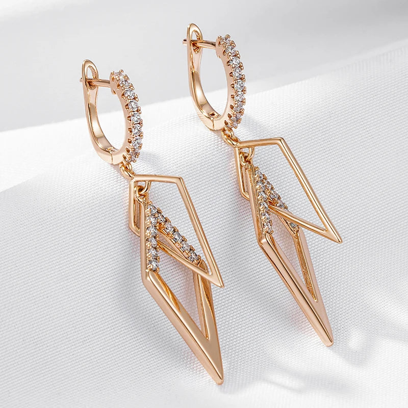 Brinco Argola Cravejado com Zircônia